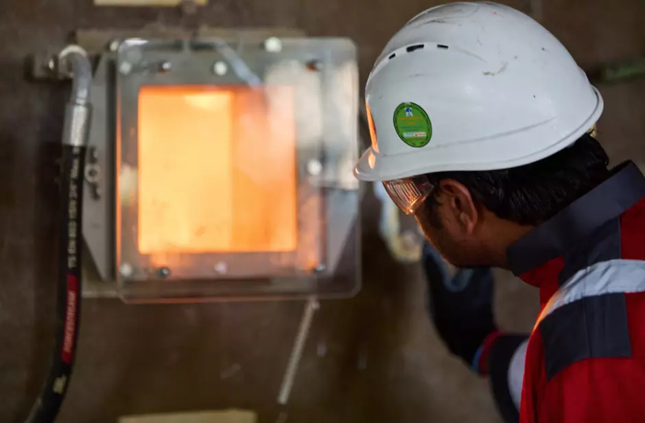 Energy Near Middle East employee